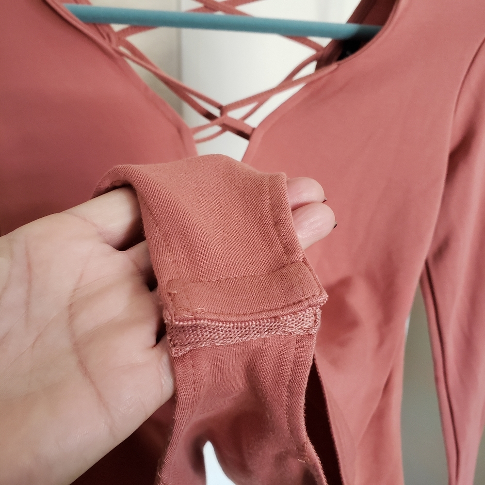 Forever 21 Pink Bodysuit. - Picture 7 of 7